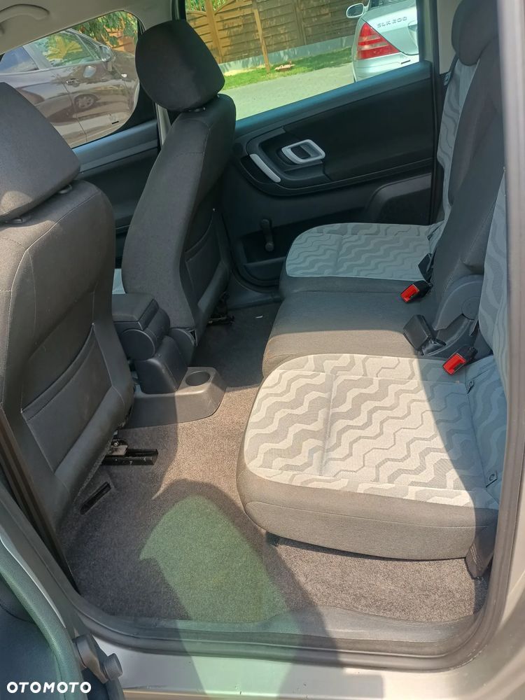 Skoda Roomster - 13