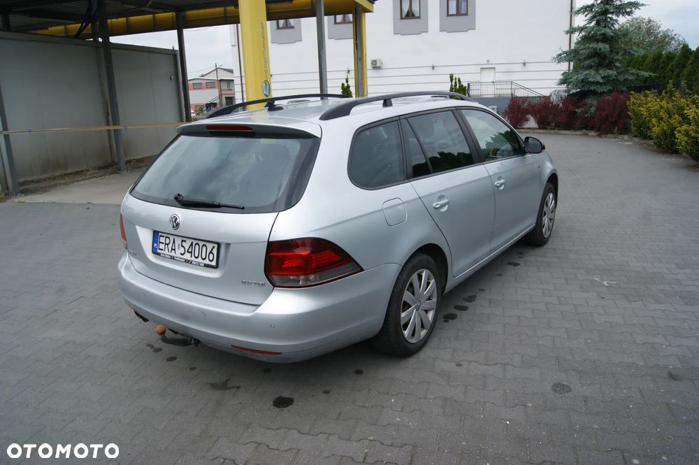 Volkswagen Golf Variant 2.0 TDI DPF DSG MATCH - 8