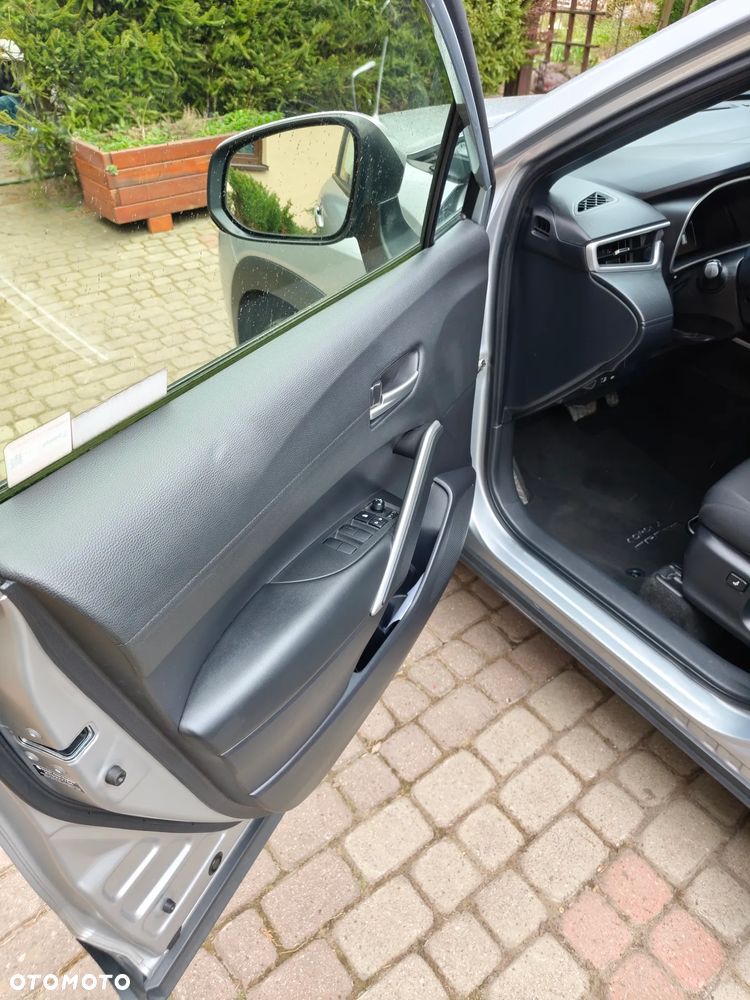 Toyota Corolla Cross 2.0 Hybrid Comfort - 11