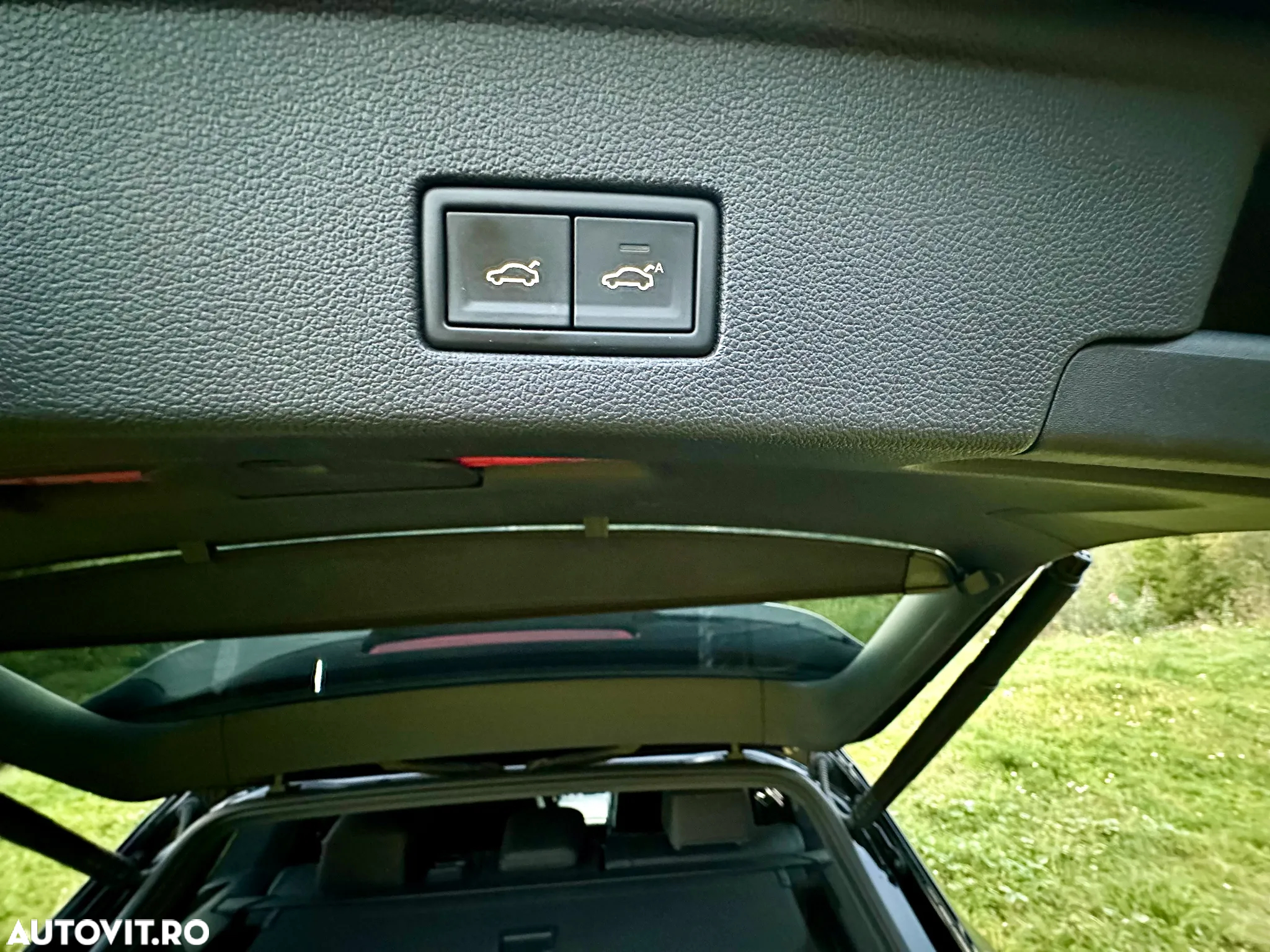 Volkswagen Touareg V6 TDI R-Style - 14