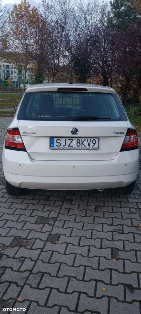 Skoda Fabia 1.0 TSI Ambition - 6