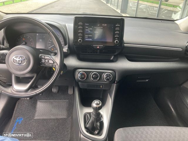 Toyota Yaris 1.0 VVT-i Comfort Plus - 18