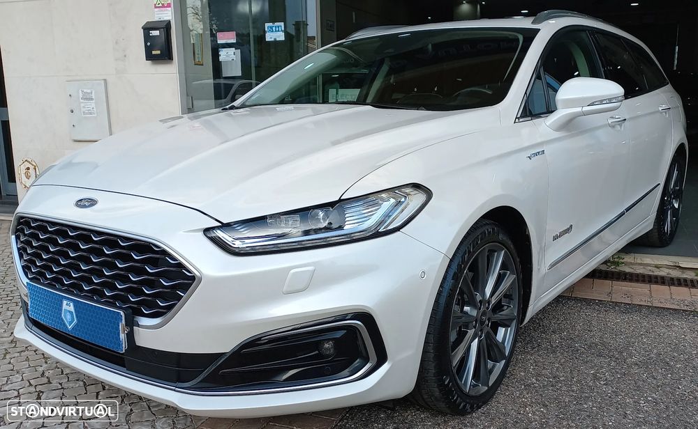 Usado Ford Mondeo SW 2020 - 19 999 EUR, 105 000 km - Standvirtual.com