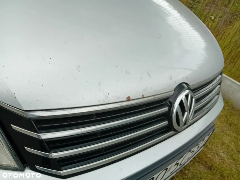 Volkswagen Passat 2.0 TDI Trendline DSG - 5