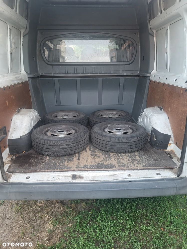 Ford Transit - 9