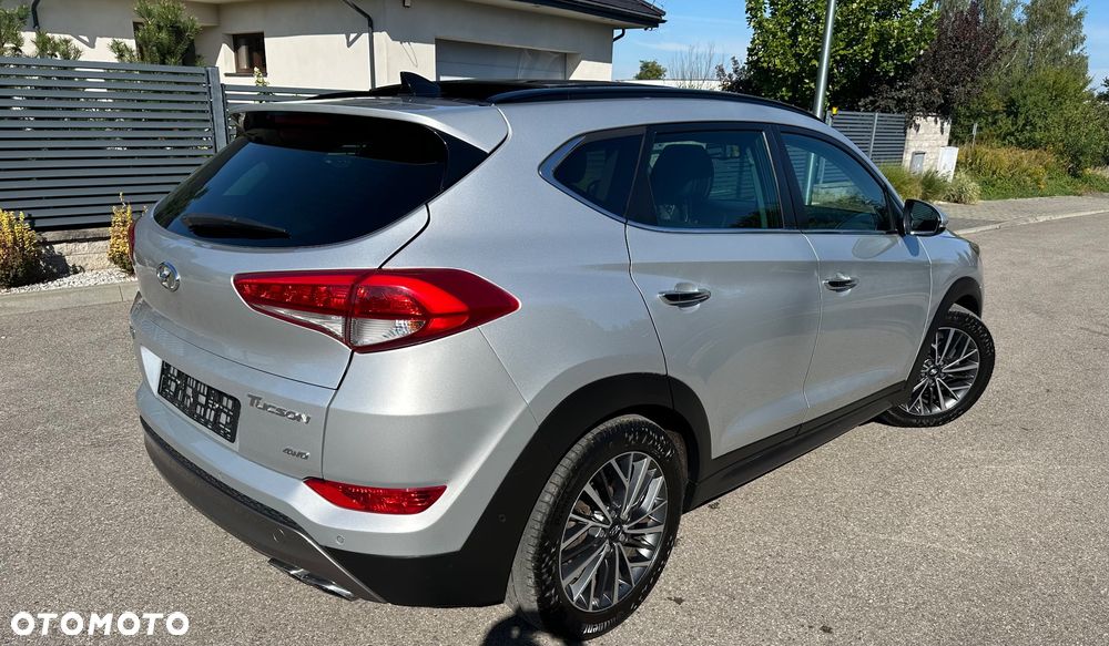 Hyundai Tucson 2.0 CRDI Premium 4WD - 11
