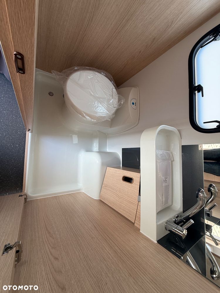 Adria AVIVA 360 DK - 18