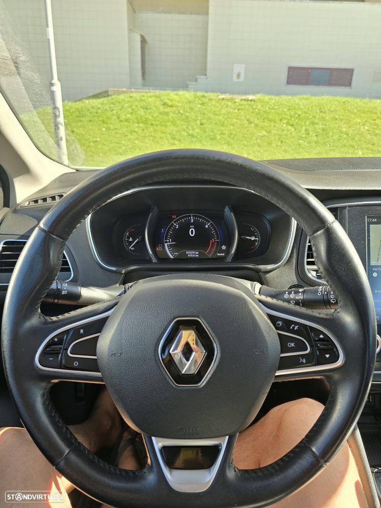 Renault Mégane 1.5 Blue dCi Zen - 9