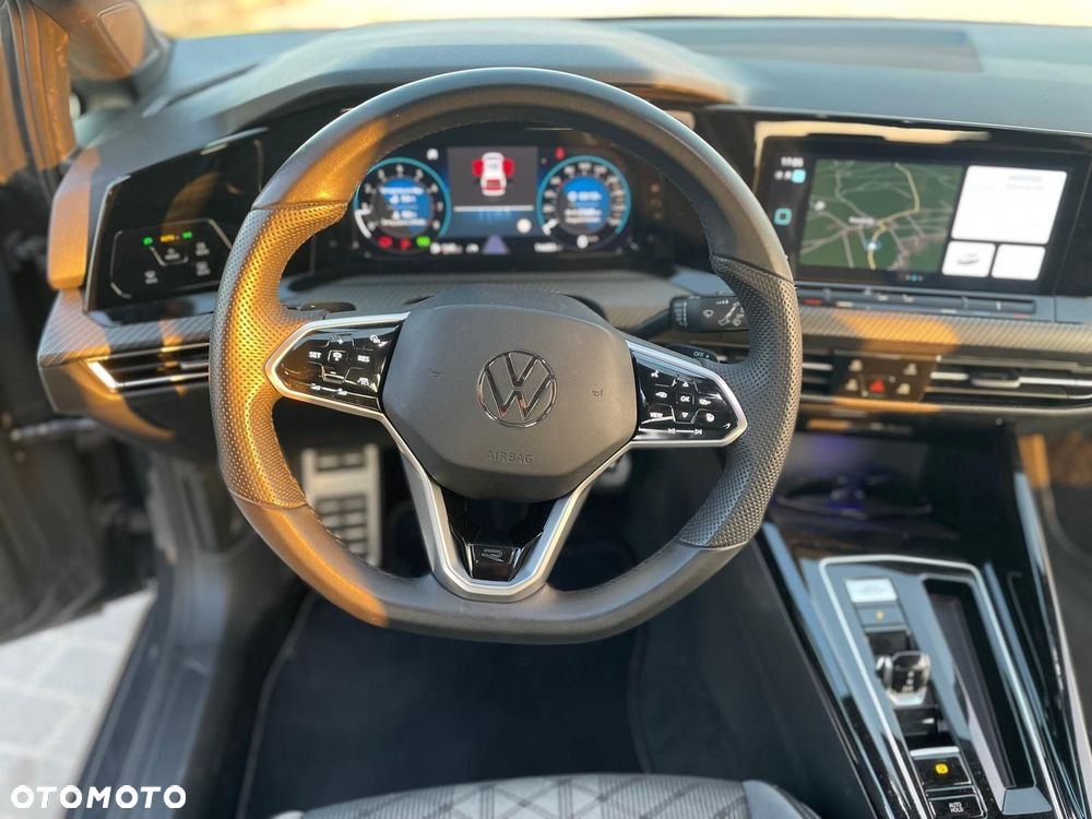 Volkswagen Golf 2.0 TSI OPF DSG R-Line - 18