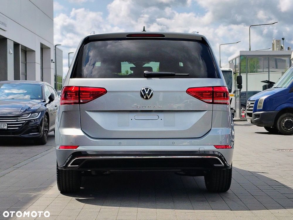 Volkswagen Touran - 6