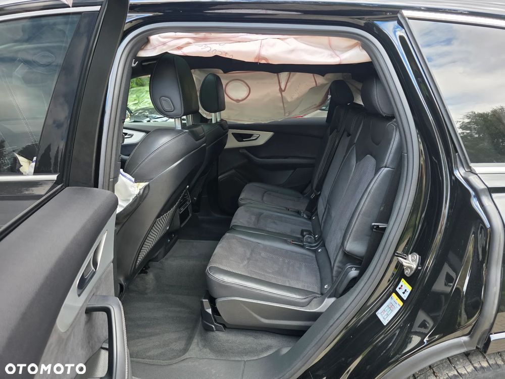 Audi Q7 50 TDI mHEV Quattro S Line Tiptr - 22