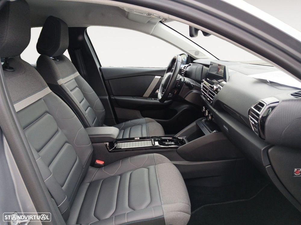 Citroën C4 1.2 PureTech Max EAT8 - 15