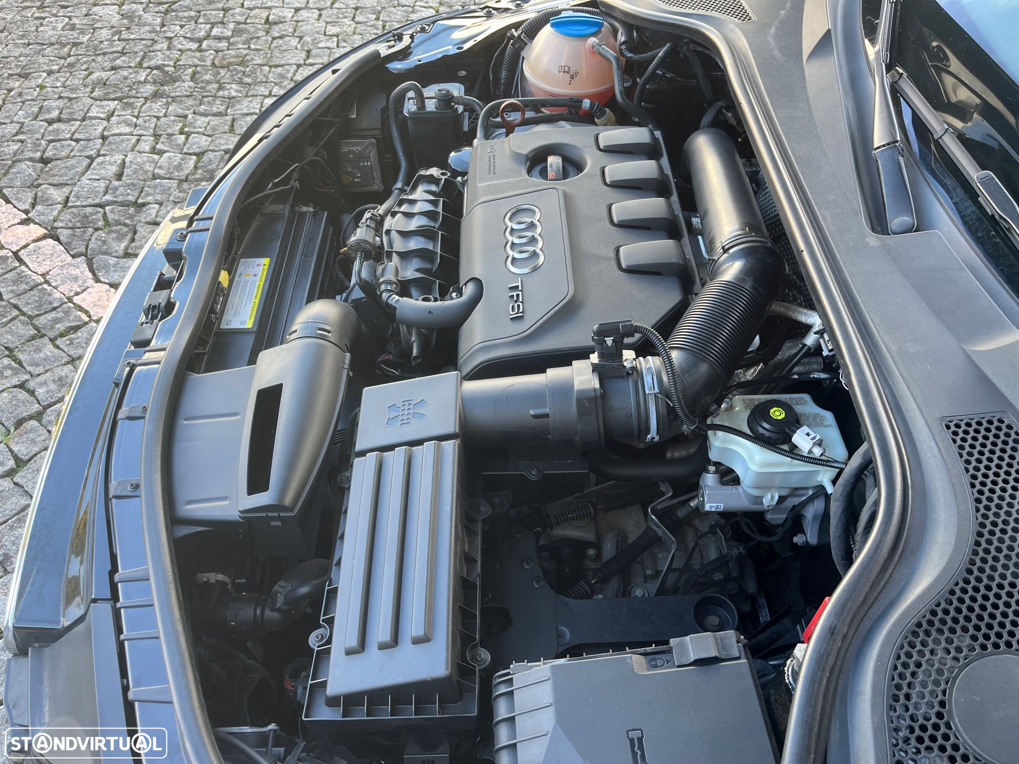 Audi TT Coupé 1.8 TFSi S-line - 18