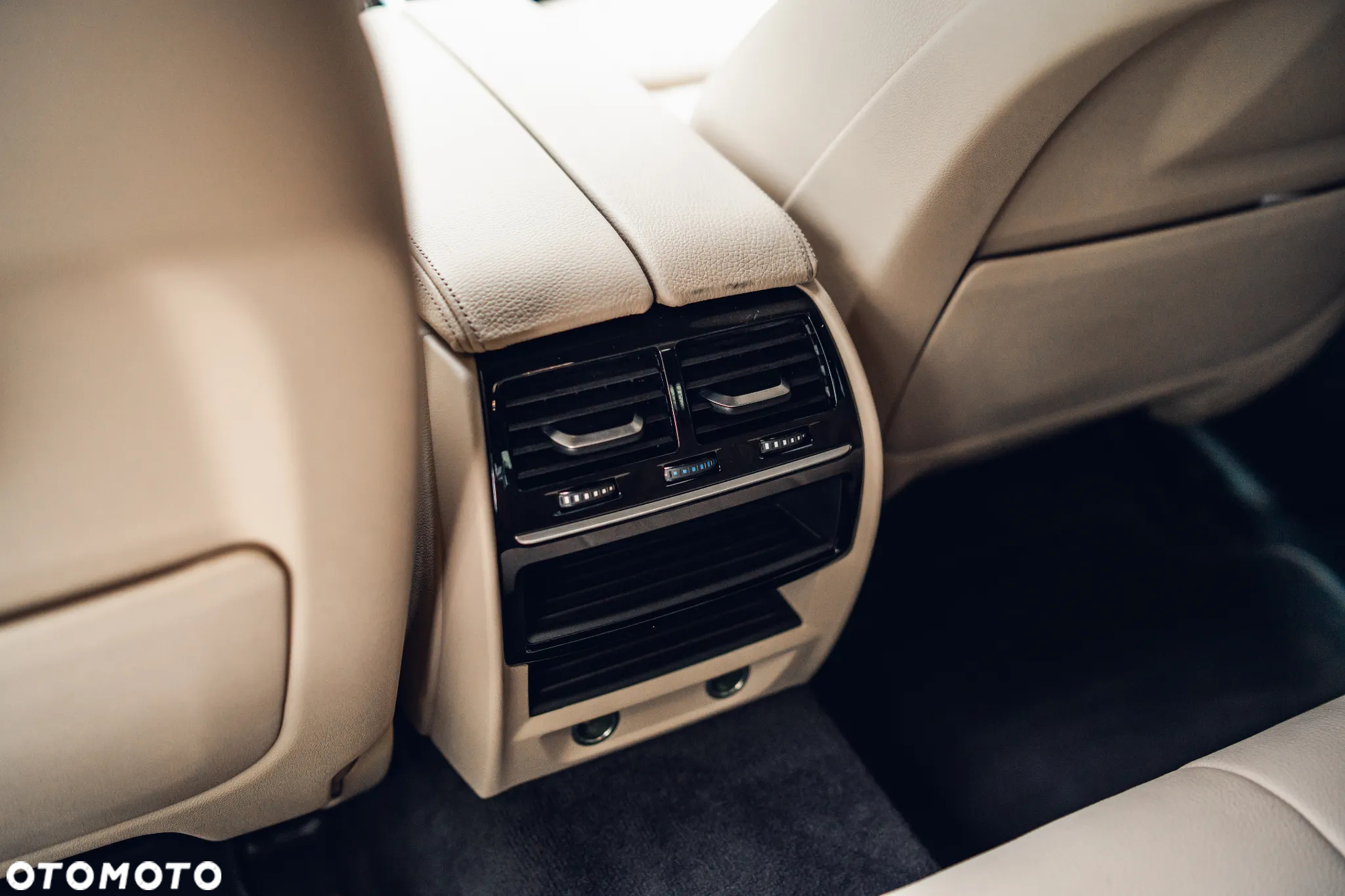 BMW Seria 5 540i GPF M Sport sport - 31