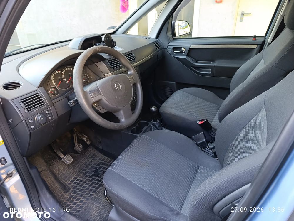 Opel Meriva - 12