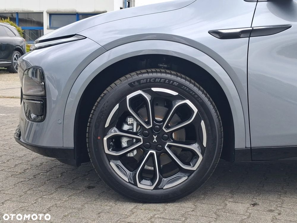 XPeng G6 80.8 kWh RWD Long Range PRO - 16