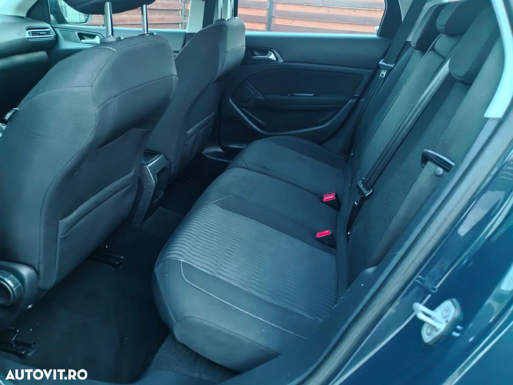 Peugeot 308 e-HDi FAP 110 Stop&Start Access - 10