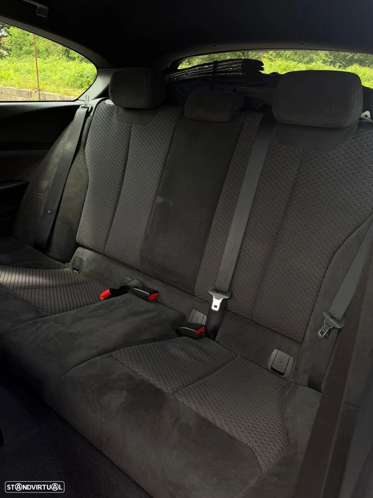 BMW 114 d Pack M - 6