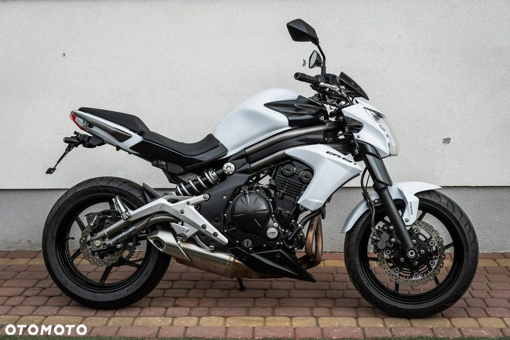 Kawasaki ER - 3