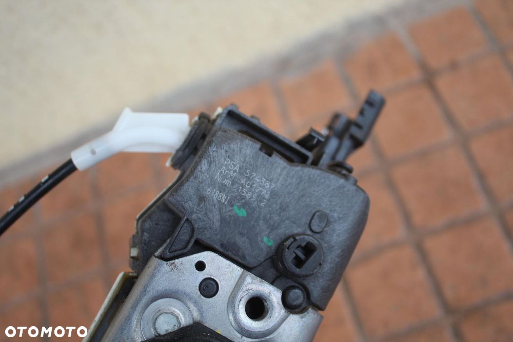 ZAMEK DRZWI PRAWY PRZÓD 6 PIN CITROEN C5 III X7 574387 - 5