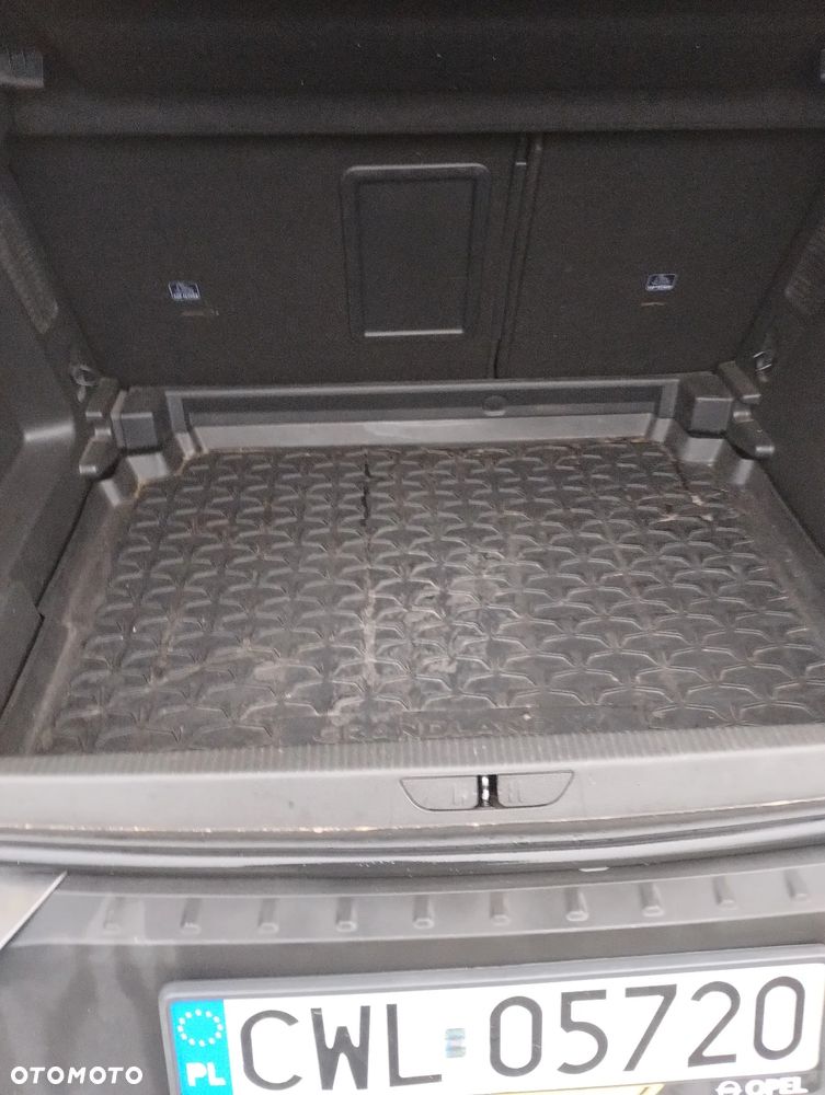 Opel Grandland X - 12