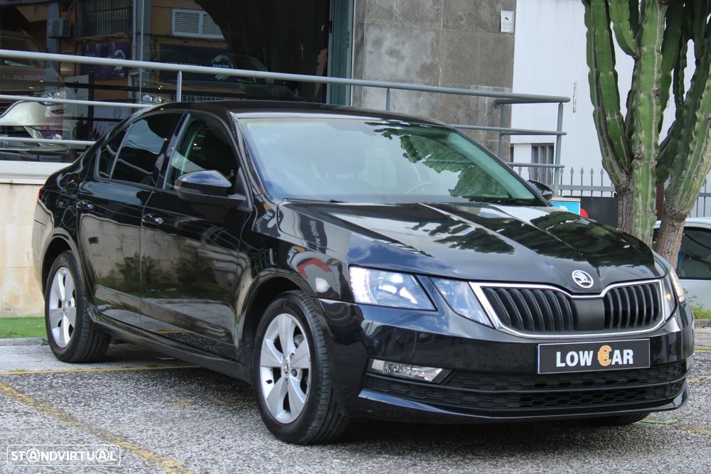 Skoda Octavia 1.6 TDI Business Line DSG - 6