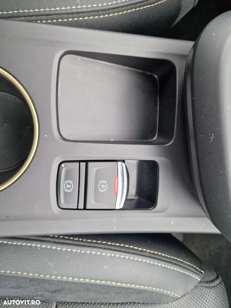 Renault Arkana E-TECH Hybrid 145 E-Tech Engineered - 24