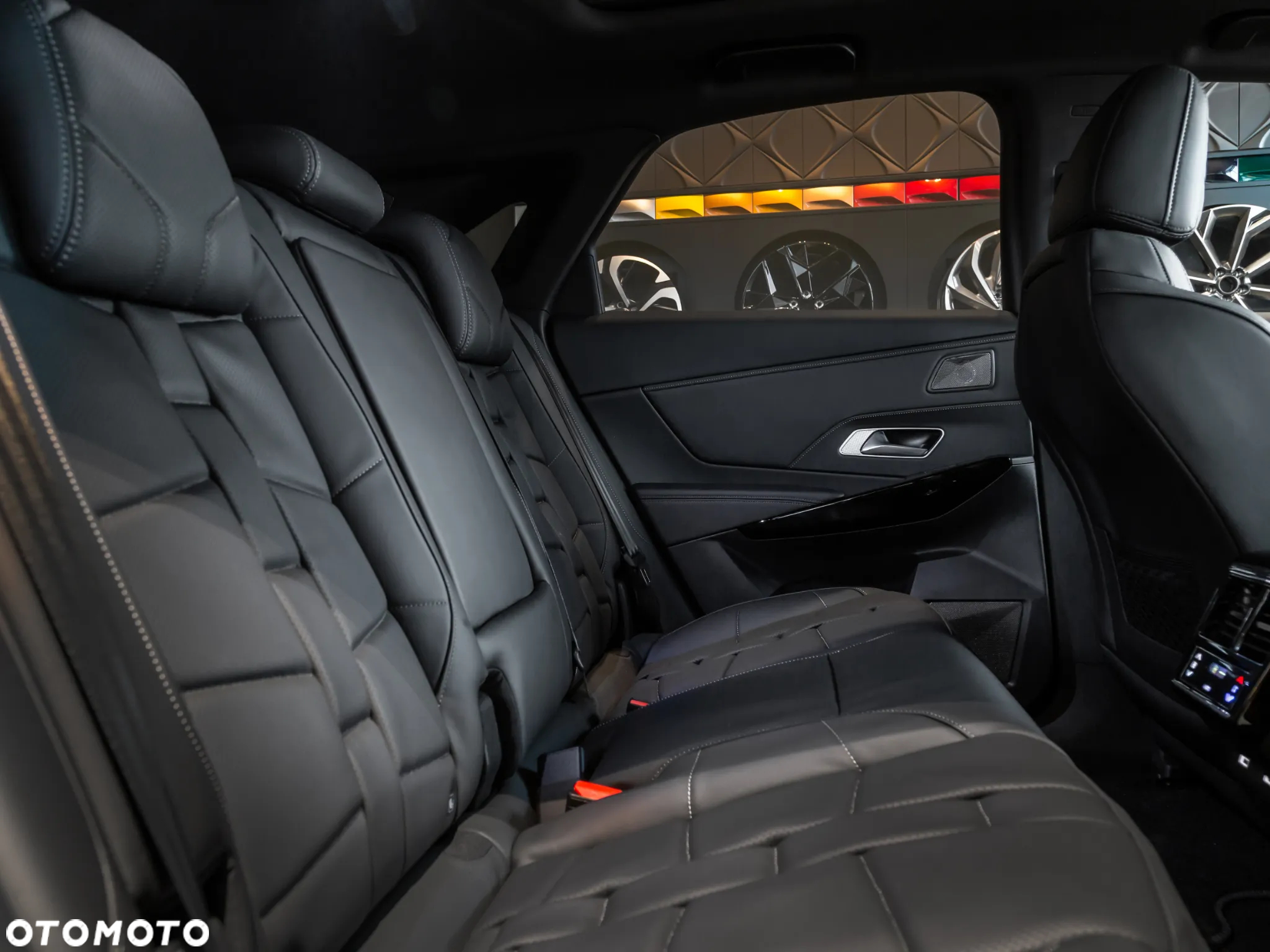 DS Automobiles DS 7 Crossback - 10
