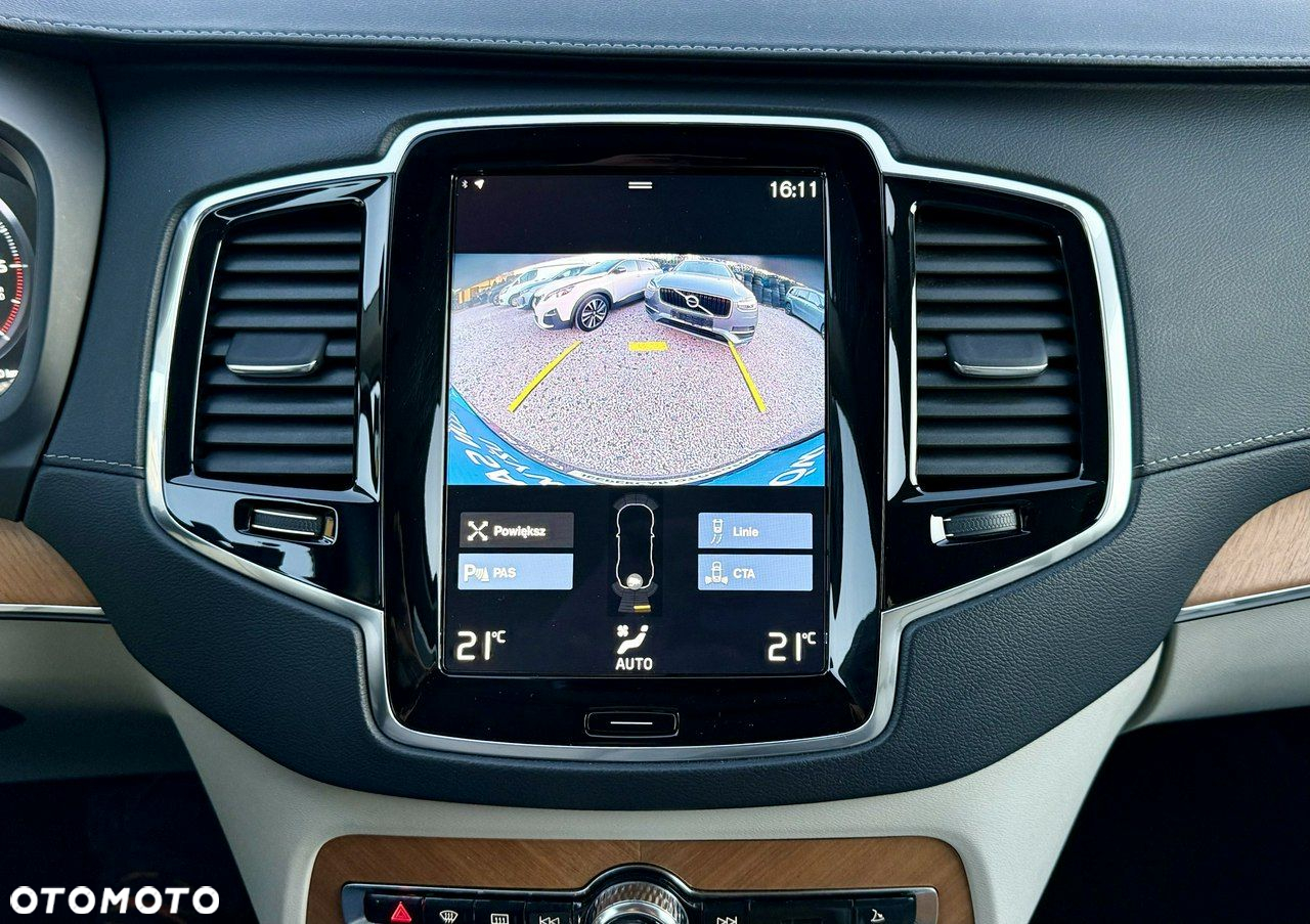 Volvo XC 90 B5 D AWD Geartronic Inscription - 32