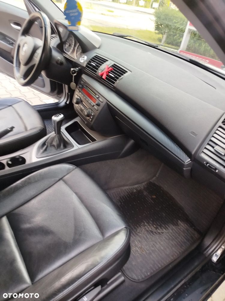 BMW Seria 1 - 18