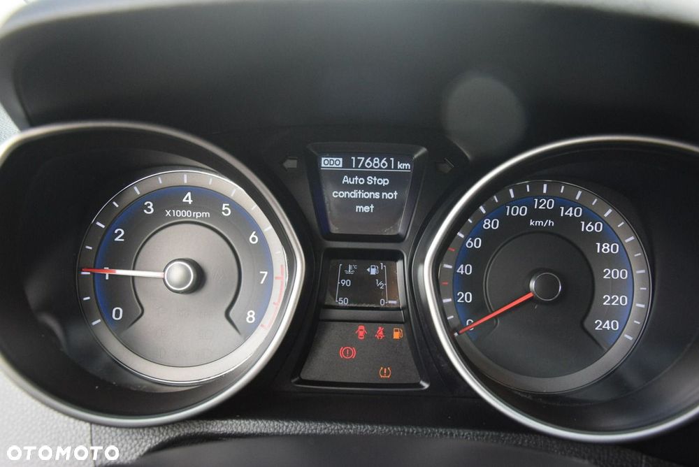Hyundai i30 blue 1.6 GDI Trend - 23