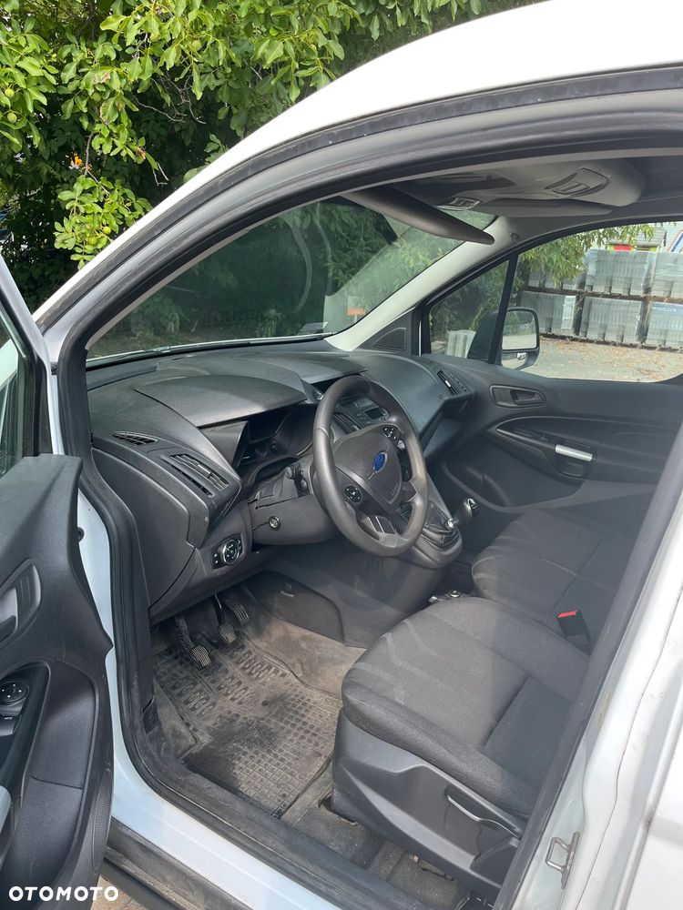 Ford Transit Connect - 8
