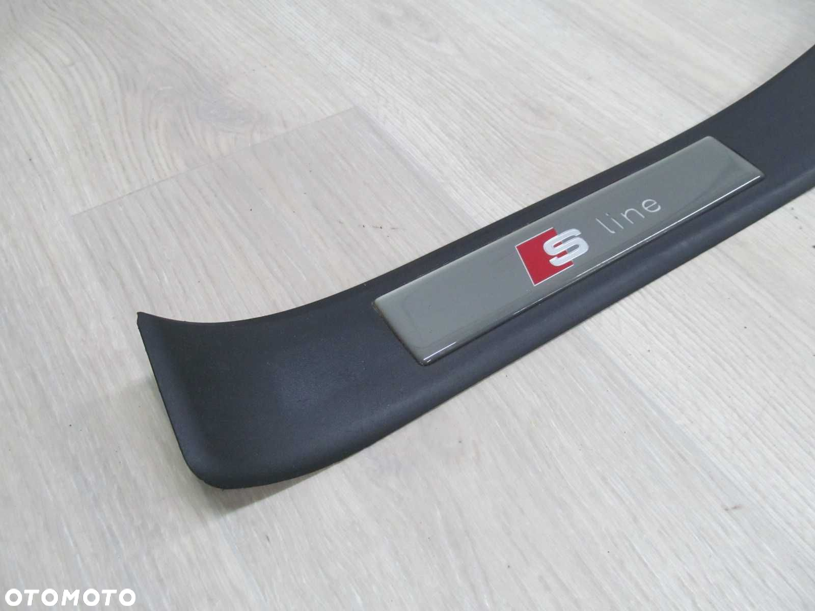 AUDI A4 B7 S-LINE LISTWA PROGOWA NAKLADKA TYL 8E0853375 LEWA 04-07 - 2