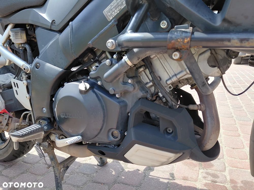 Suzuki DL - 11