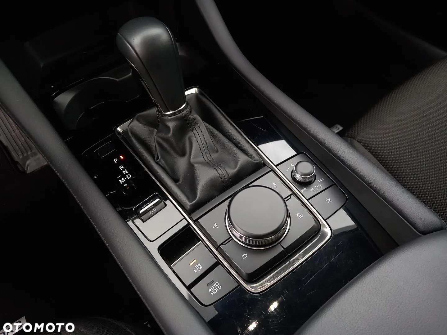 Mazda 3 - 15