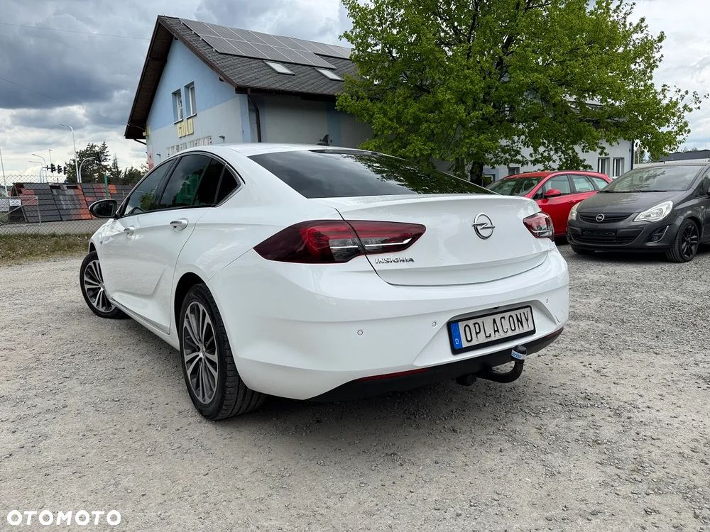 Opel Insignia - 10