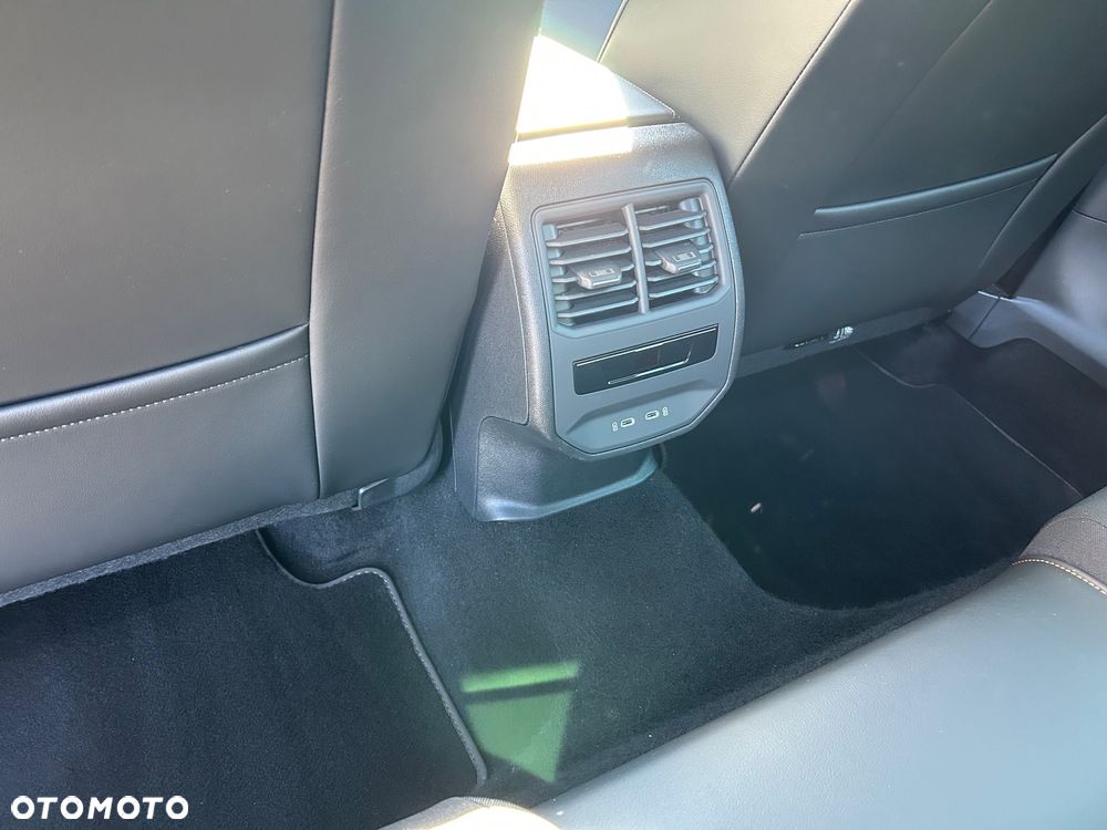 Cupra Formentor VZ 2.0 TSI 4Drive DSG - 34