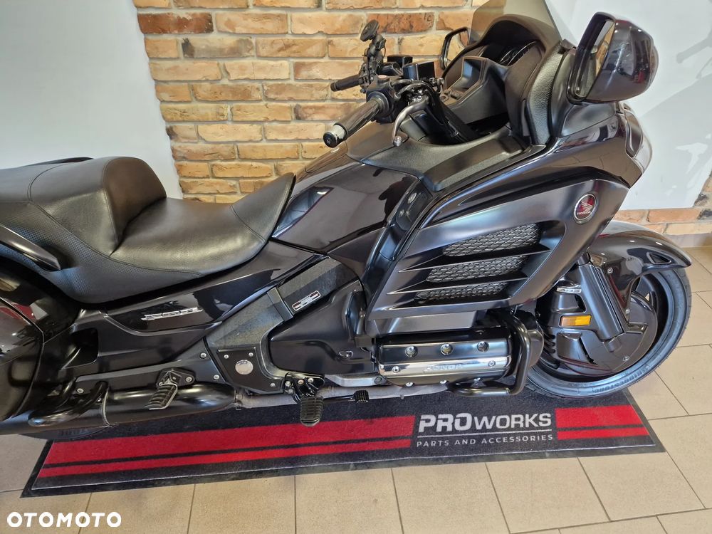 Honda GL - 29