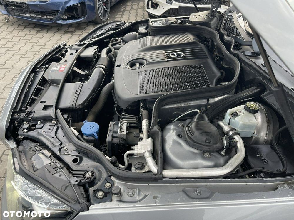 Mercedes-Benz Klasa E 250 CDI 4Matic 7G-TRONIC Avantgarde - 14