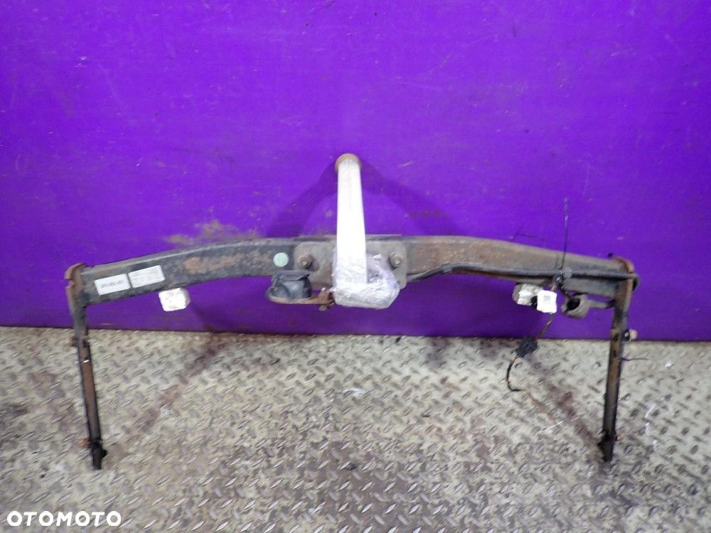 AUDI A3 8P (2,0FSI AXW 150KM AT GJZ HB 3D) HAK DO PRZYCZEP - 8