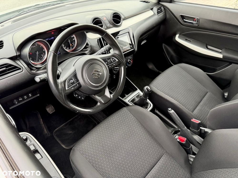 Suzuki Swift 1.2 Dualjet Hybrid Club - 5