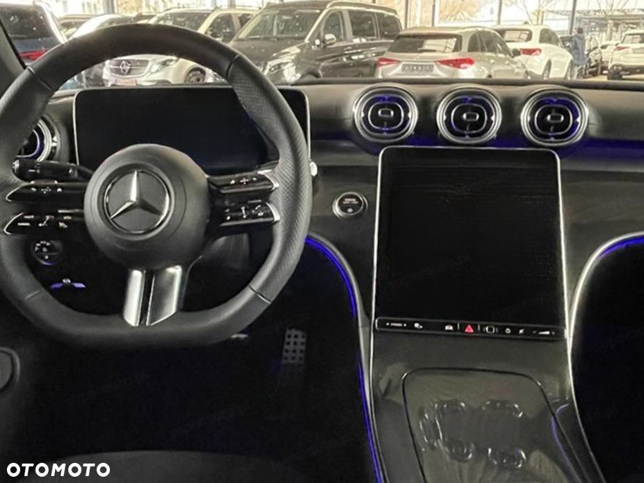 Mercedes-Benz CLE 300 mHEV 4-Matic AMG Line - 10