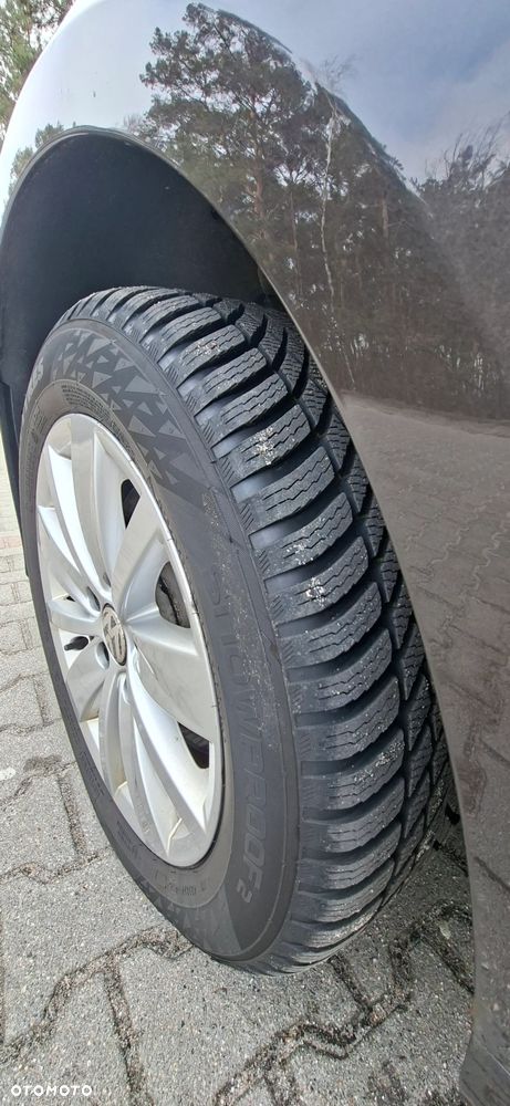 Volkswagen Passat 2.0 TDI DPF Sportline DSG - 5