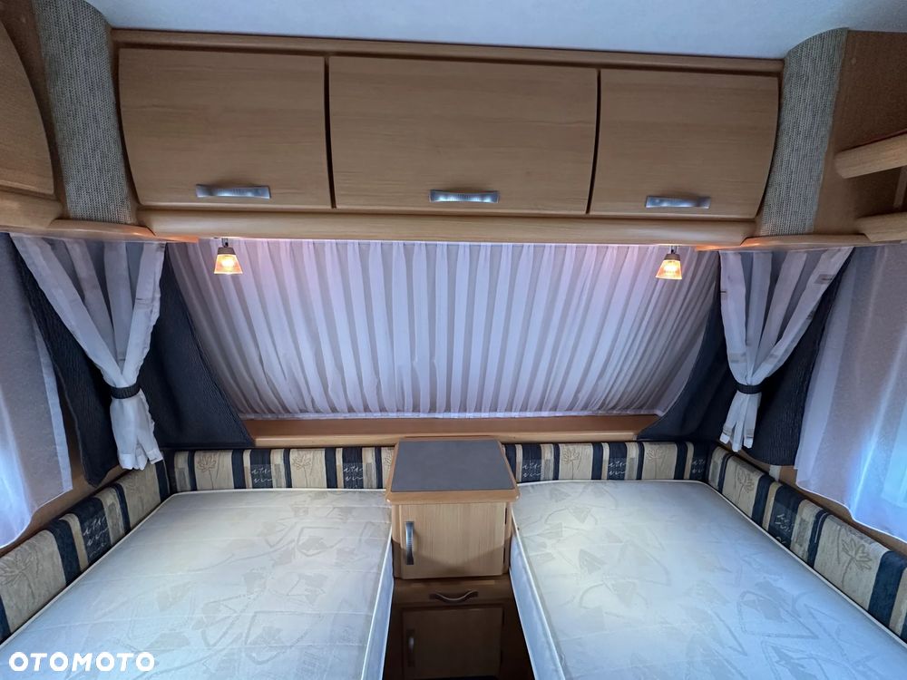 TEC 430 TRAVEL KING z napędem i przedsionkiem Isabella. - 35