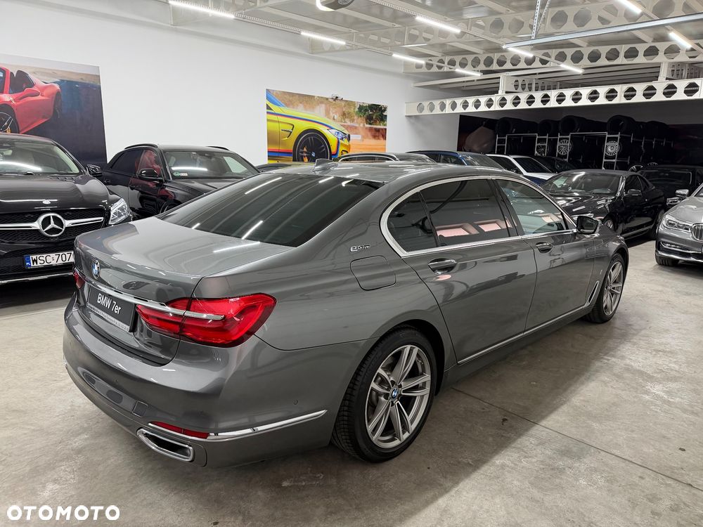 BMW Seria 7 - 7