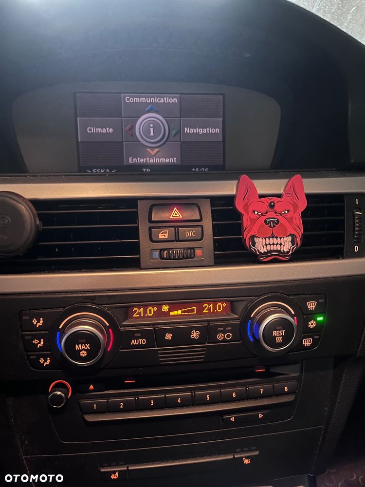 BMW Seria 3 320d - 16