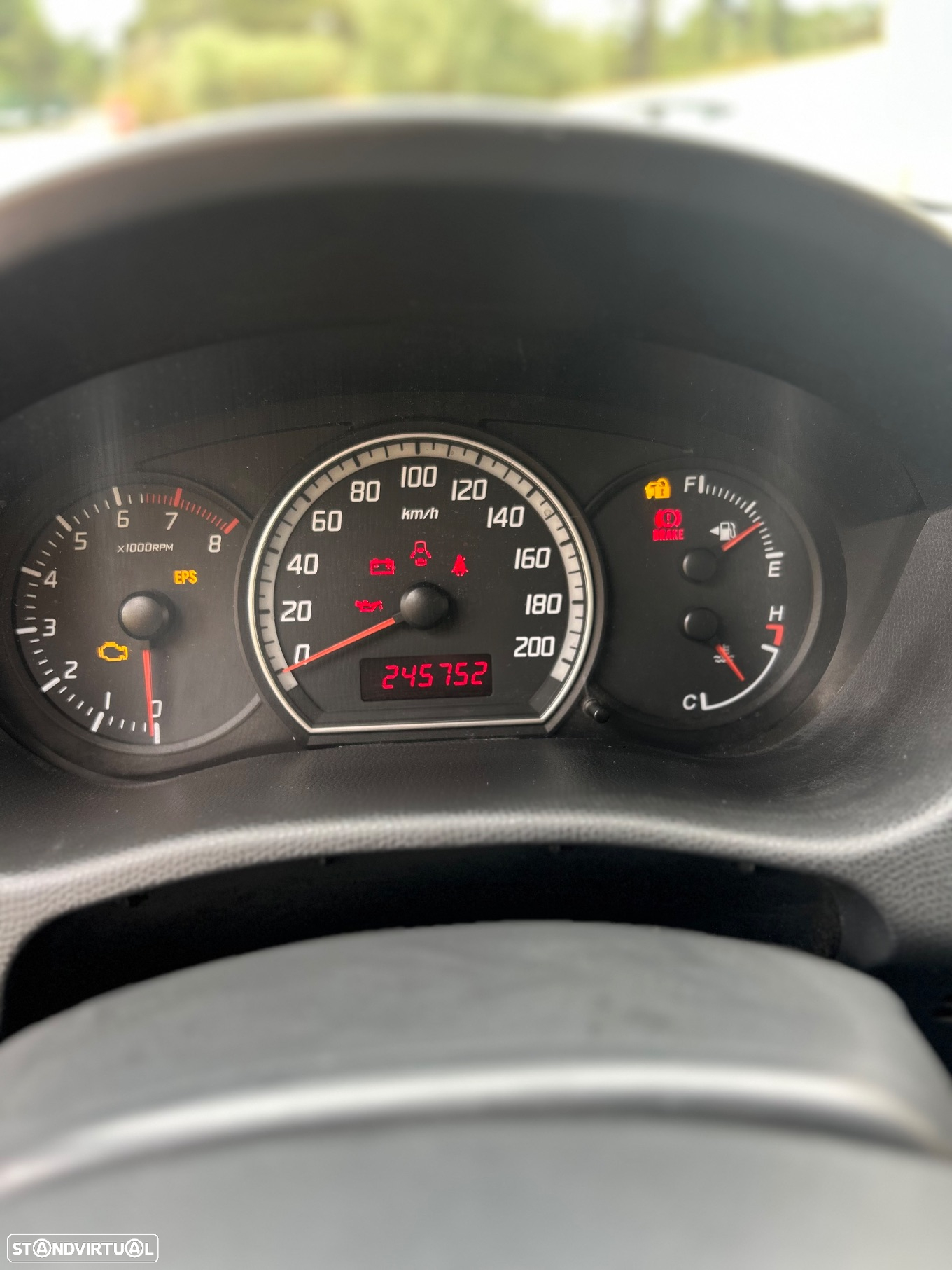 Suzuki Swift - 8