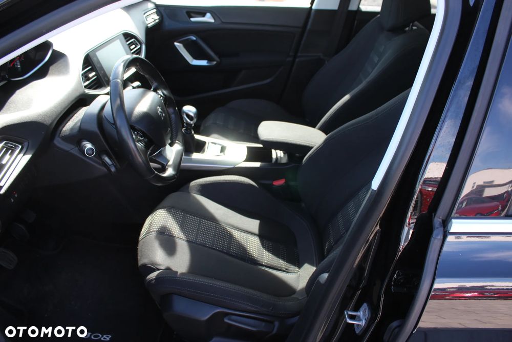 Peugeot 308 e-HDi FAP 115 Stop&Start Business Line Niveau 2 - 20