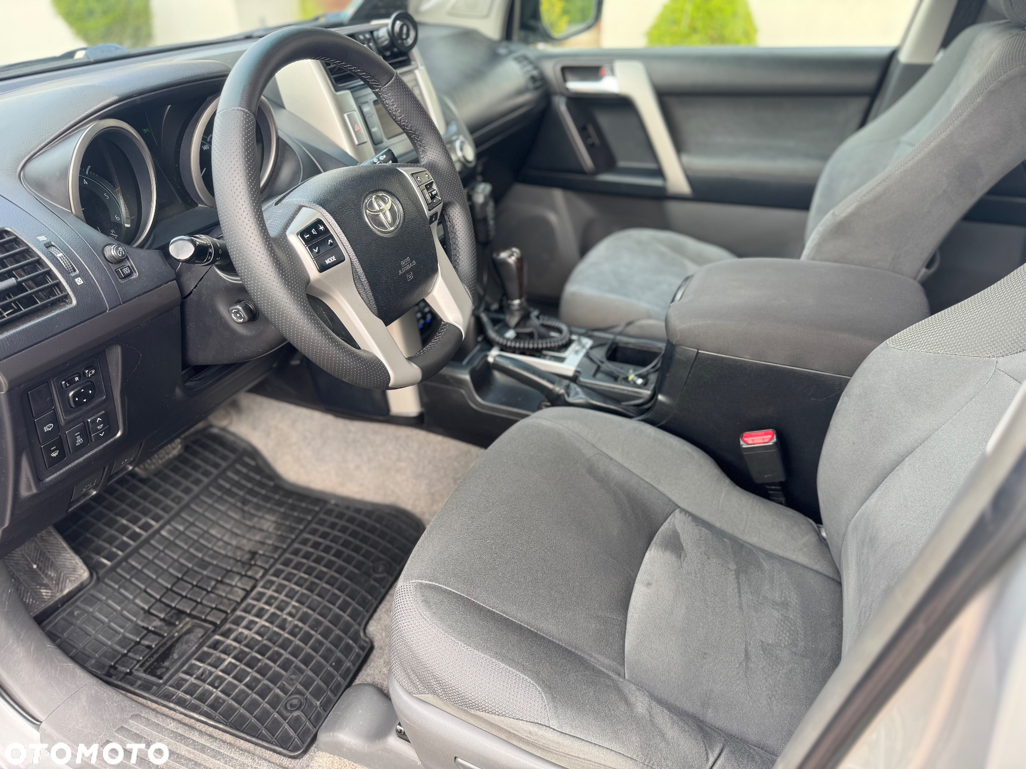 Toyota Land Cruiser LC 3.0 D-4D Sol - 23