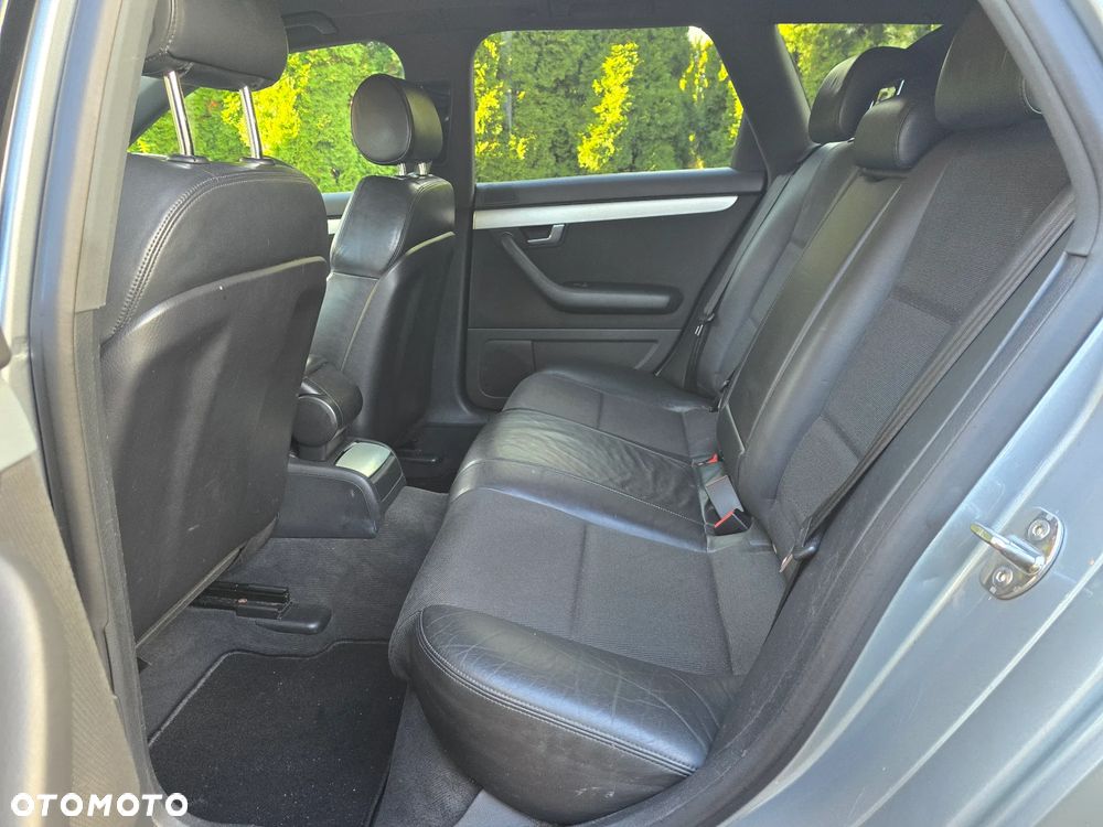 Audi A4 Avant - 21